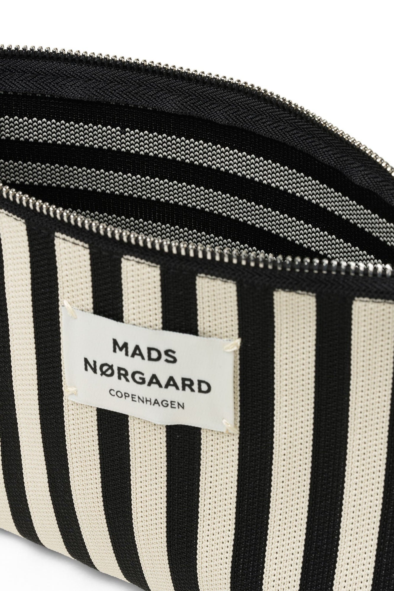 Knit Stripe Hof toilettaske – Black/White